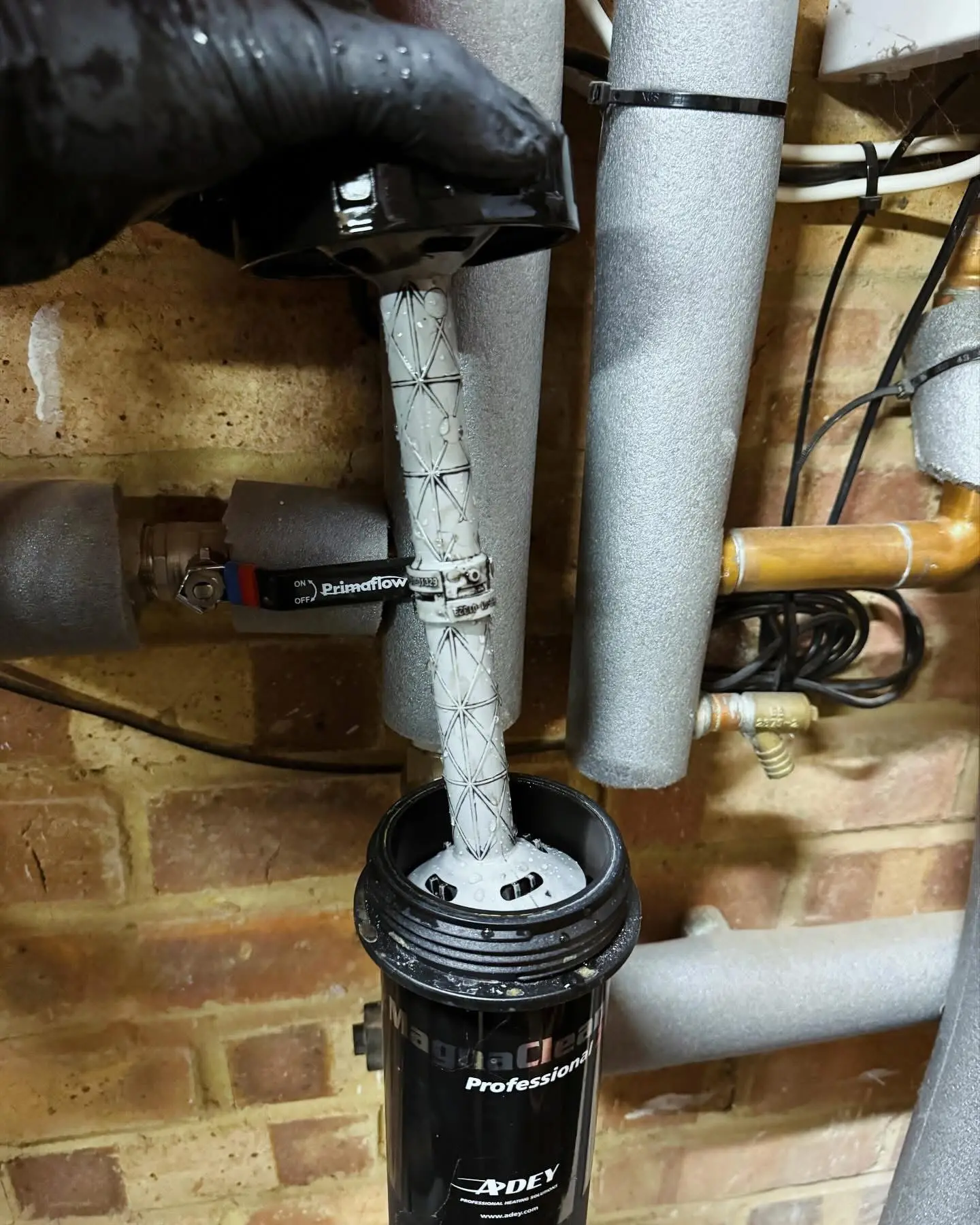 Magnetic heating system filter after cleaning